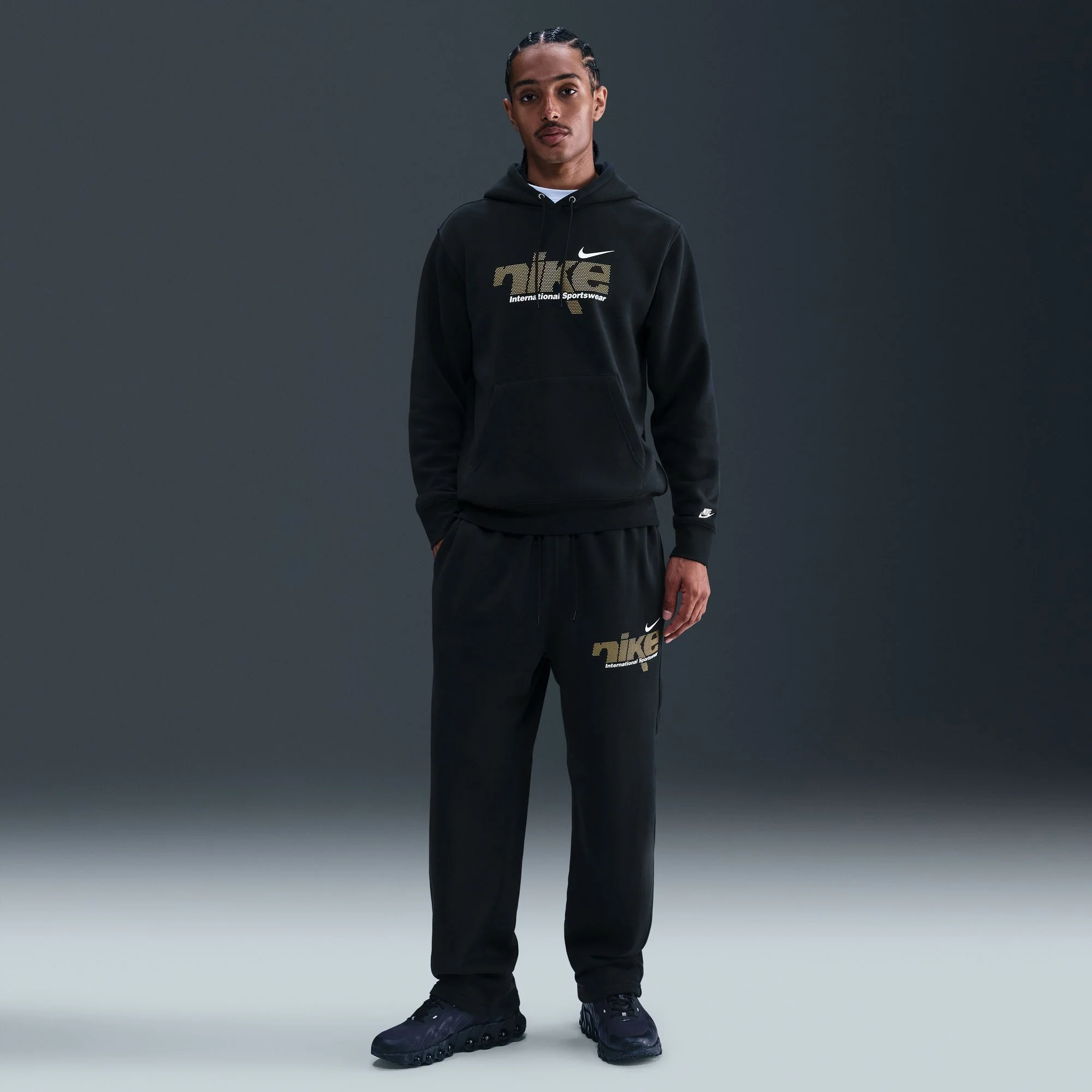 SPORTSWEAR CLUB FLEECE סווטשירט