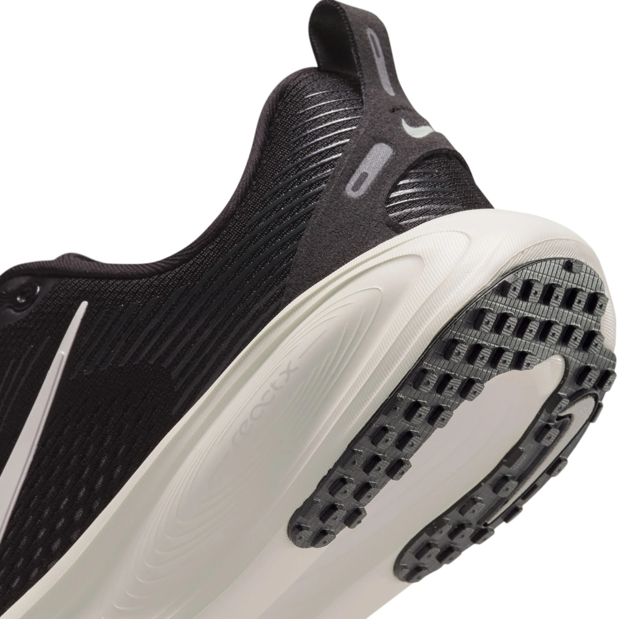 NIKE VOMERO 18 (GS) - Image 4