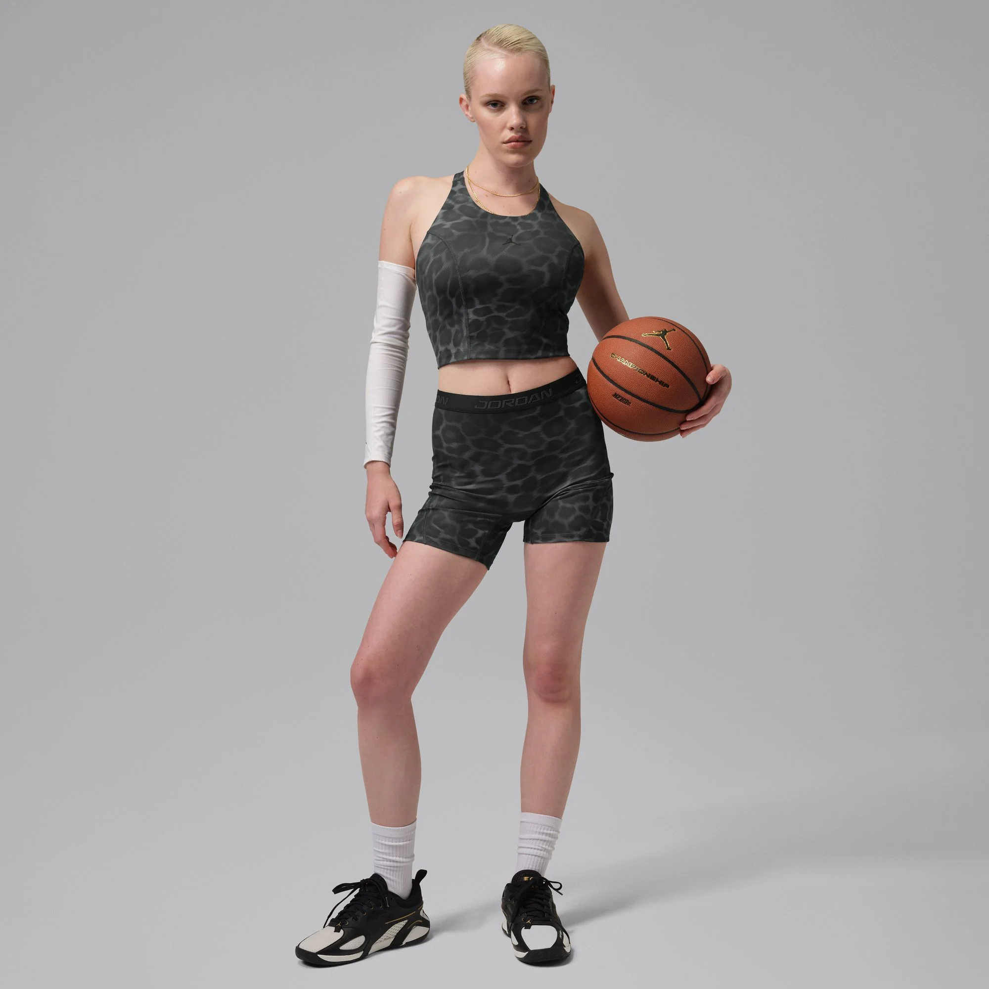 JORDAN DRI FIT 5IN טייץ קצר - Image 3