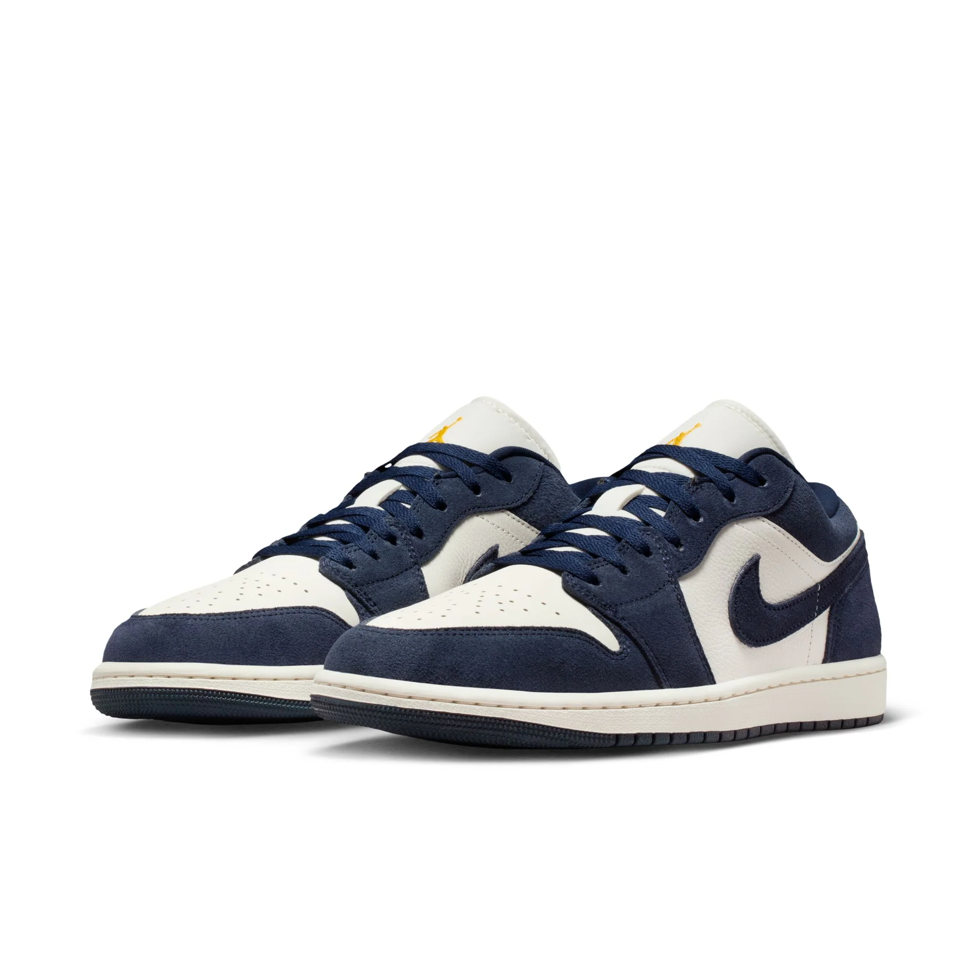 AIR JORDAN 1 LOW SE סניקרס - Image 2