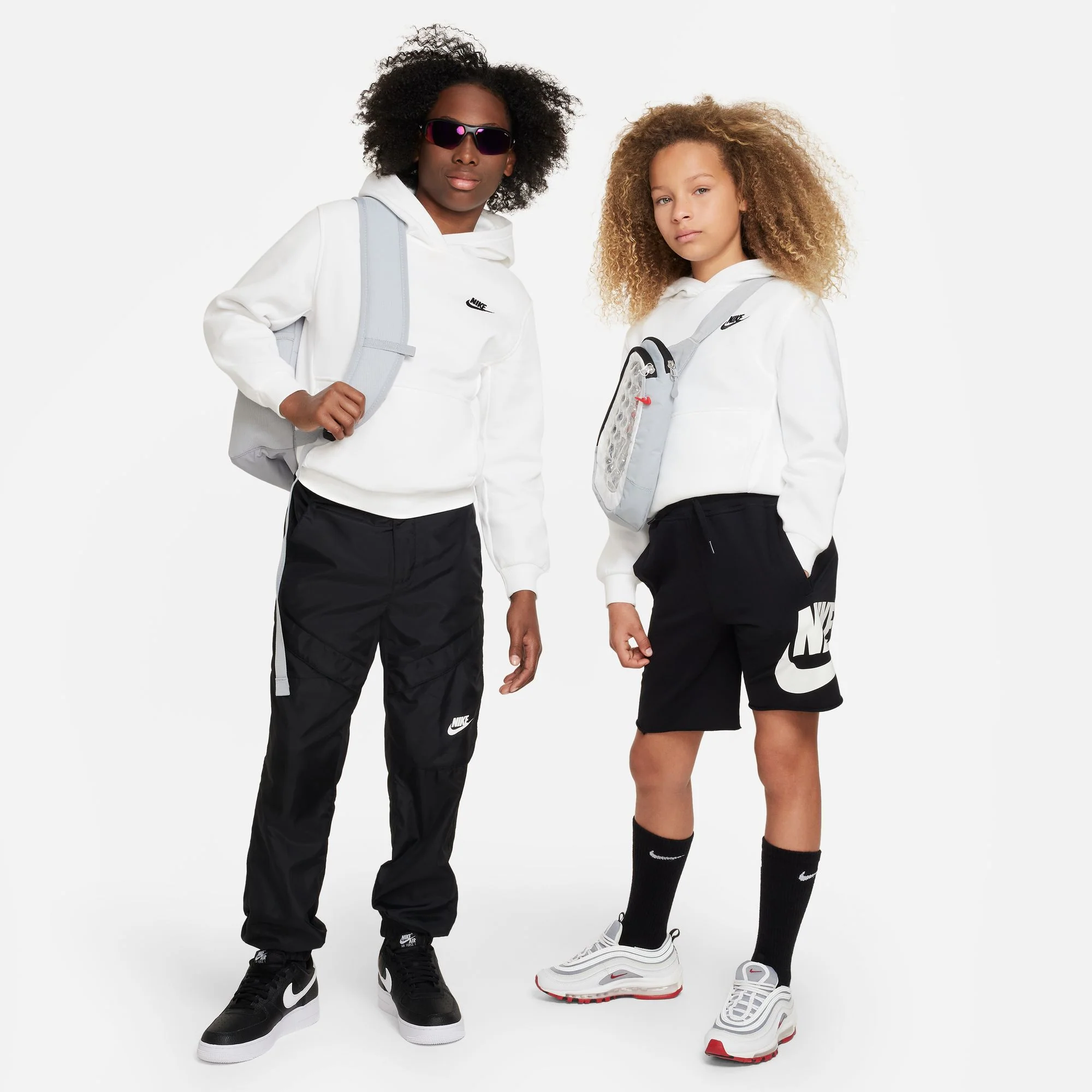 SPORTSWEAR CLUB FLEECE סווטשירט - Image 4