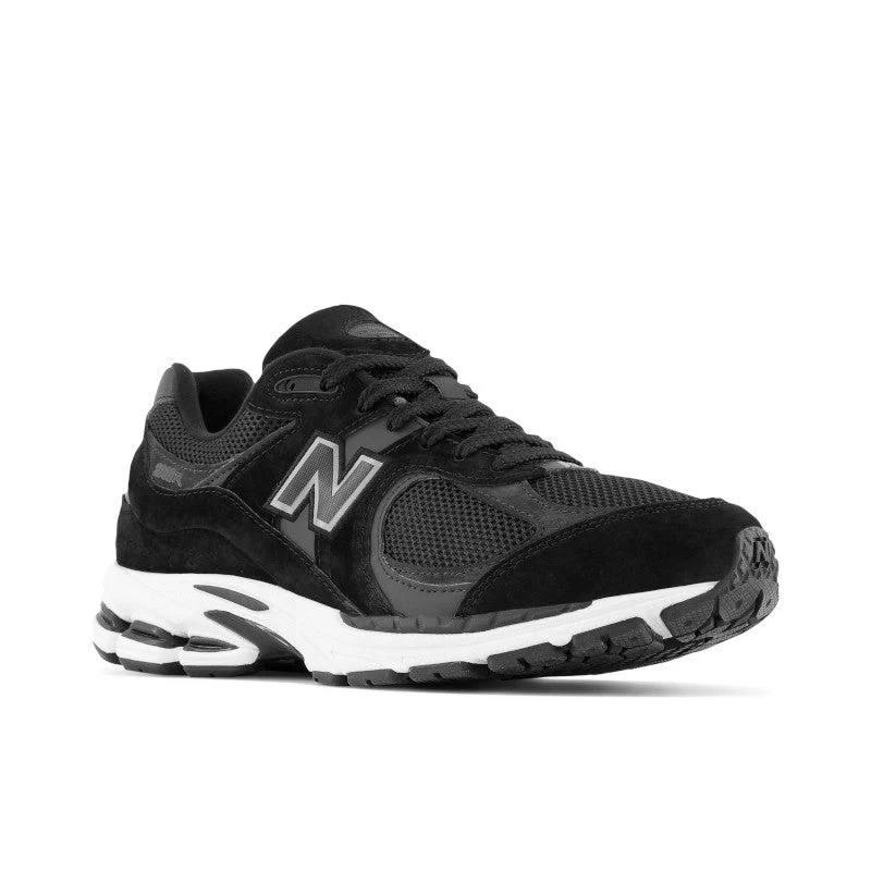2002 סניקרס - Image 2