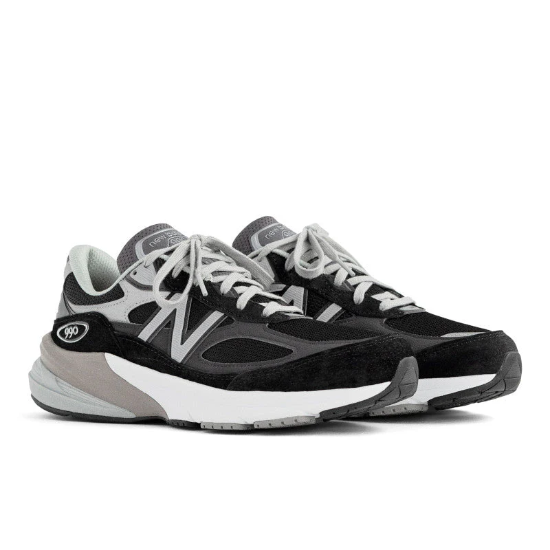 Made in USA 990v6 סניקרס - Image 3