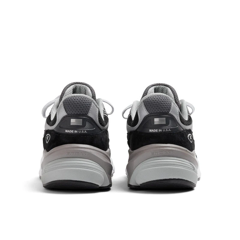 Made in USA 990v6 סניקרס - Image 4