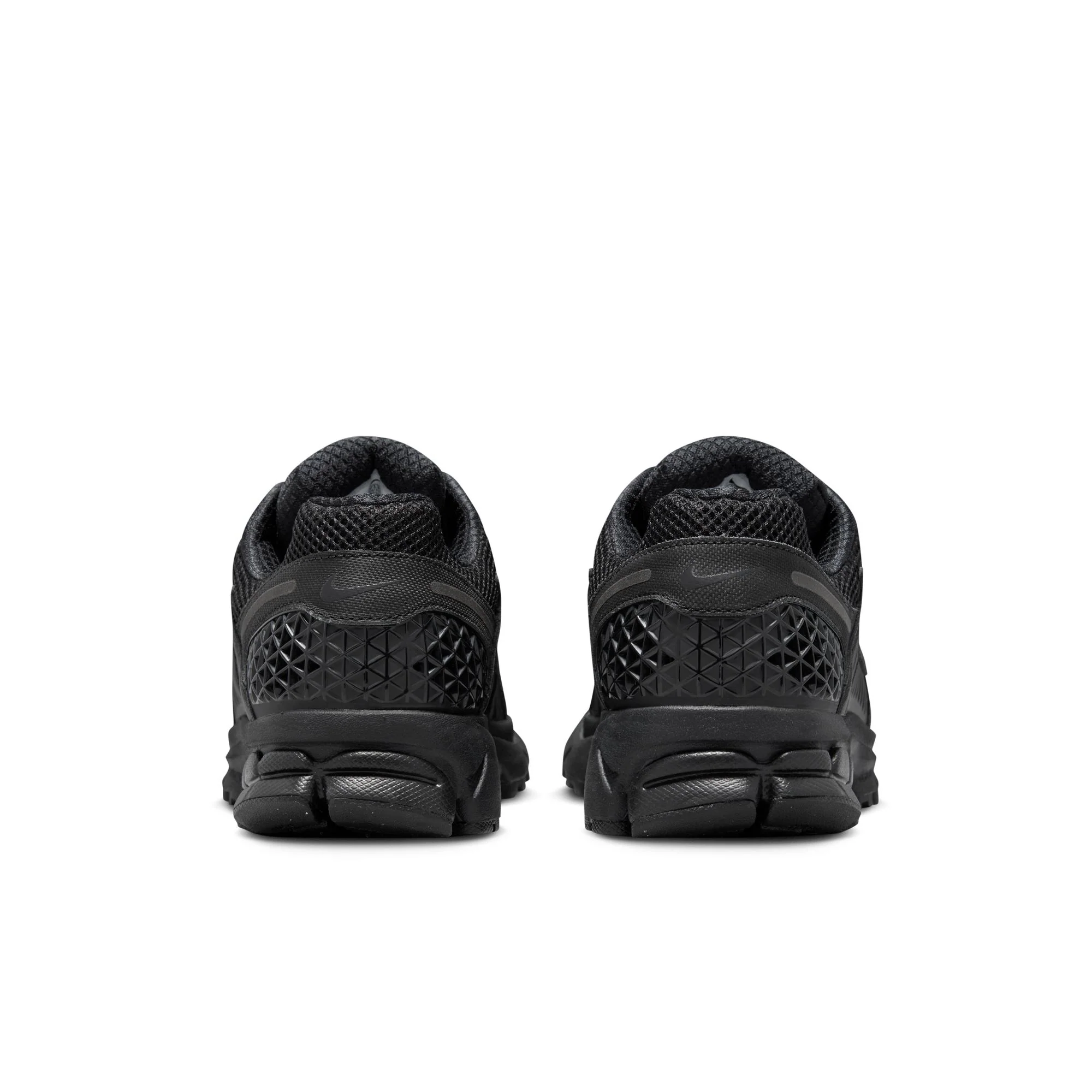 NIKE ZOOM VOMERO 5 סניקרס - Image 6