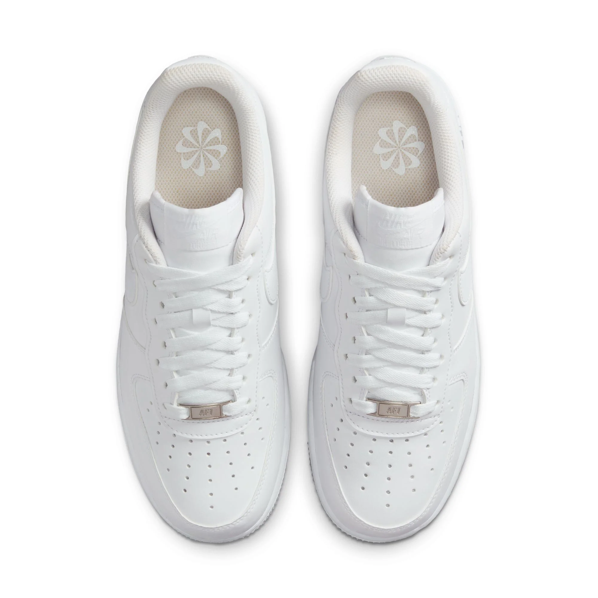 AIR FORCE 1 07 NEXT NATURE סניקרס - Image 3