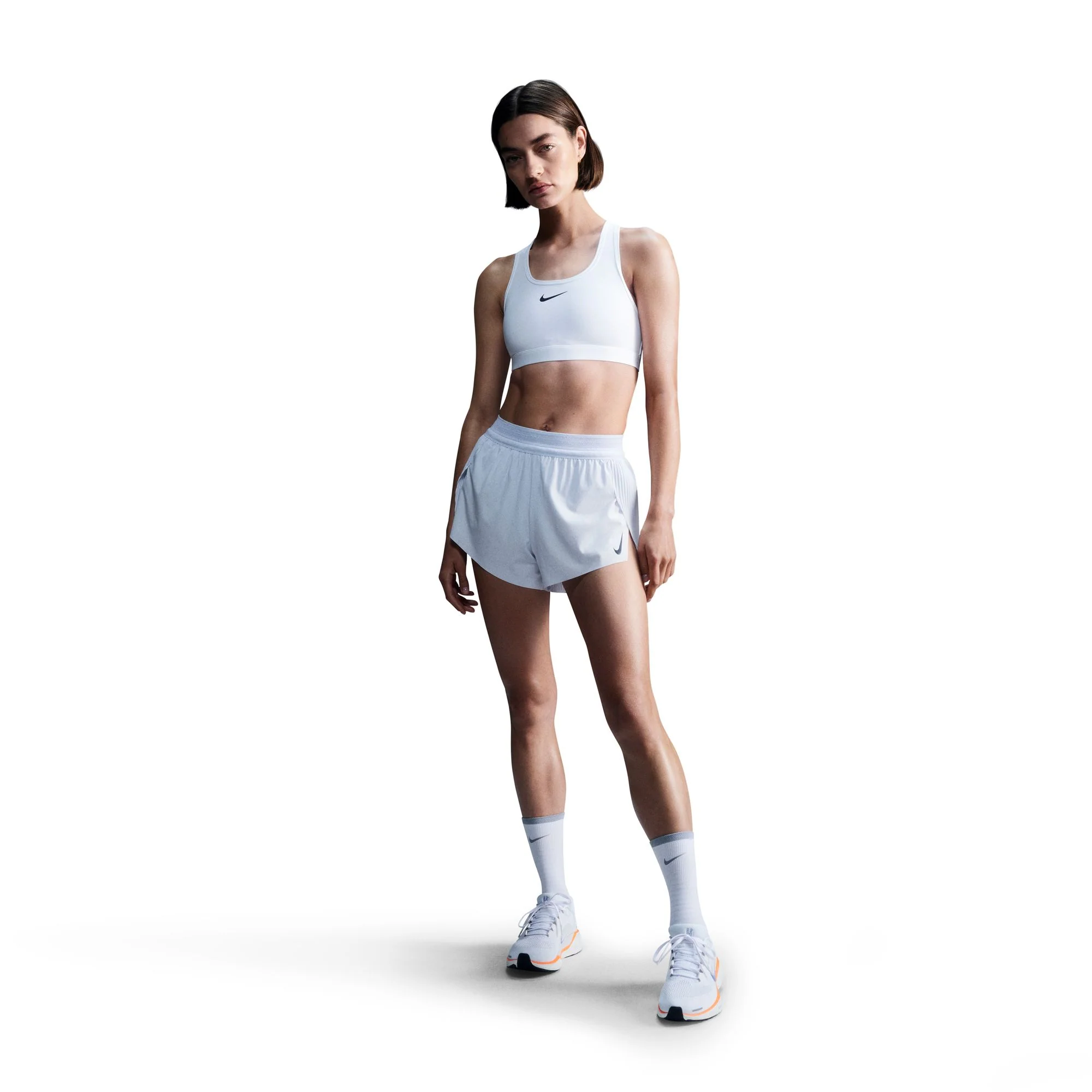 SWOOSH MEDIUM חזיית ספורט - Image 6
